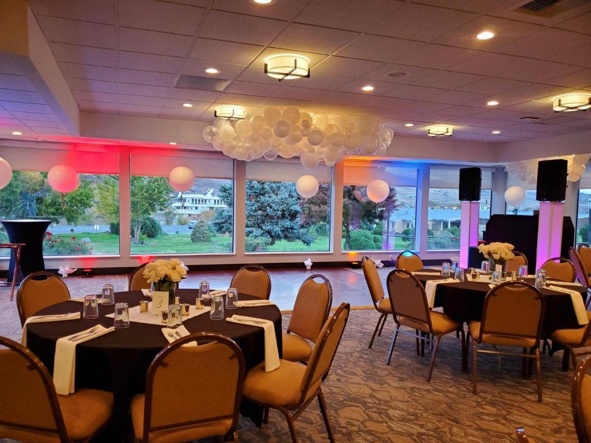 Holiday Inn Clarkston - Lewiston By Ihg Exterior foto